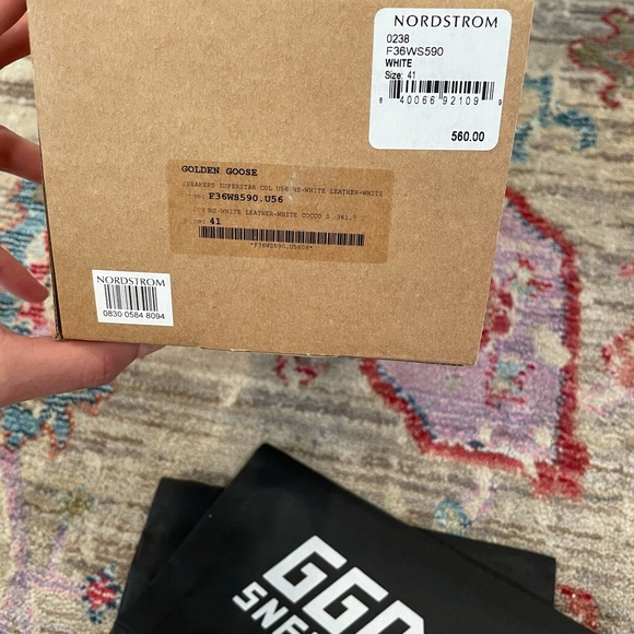 Golden Goose Sneakers - sz 41 - Picture 4 of 11